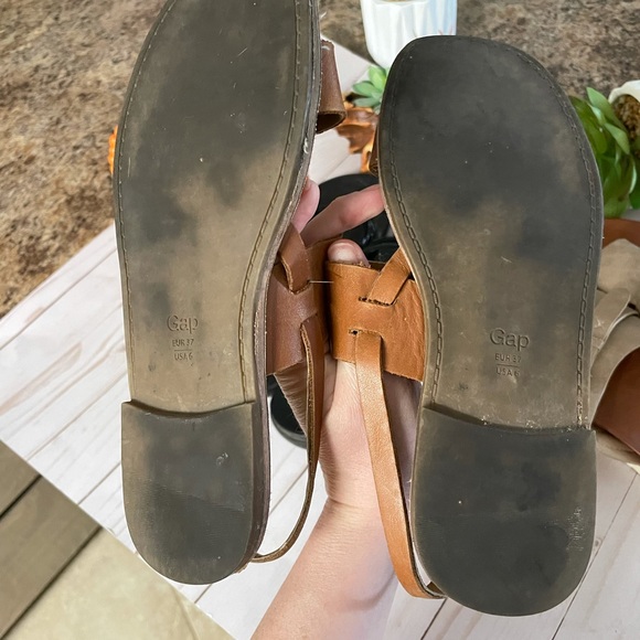 Three Pairs! Sandal and Flip Flop Bundle. Gap, Michelle D Shoes - Picture 4 of 11